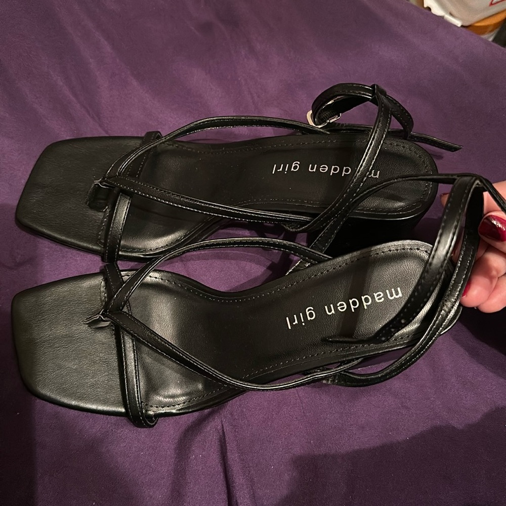 Madden girl strappy city heels